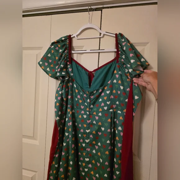 Unique Vintage Emerald Dress - Picture 5 of 6